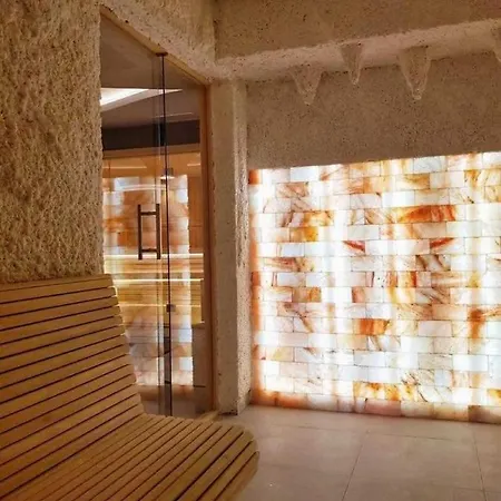 Relax Titova * Palisat